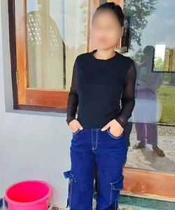 Call Girl Zirakpur Gayatri