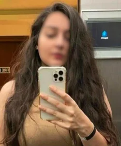 Call Girl Zirakpur Kanchan